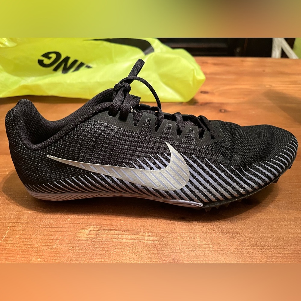 Men’s Nike Racing Spikes. Excellent used condition!